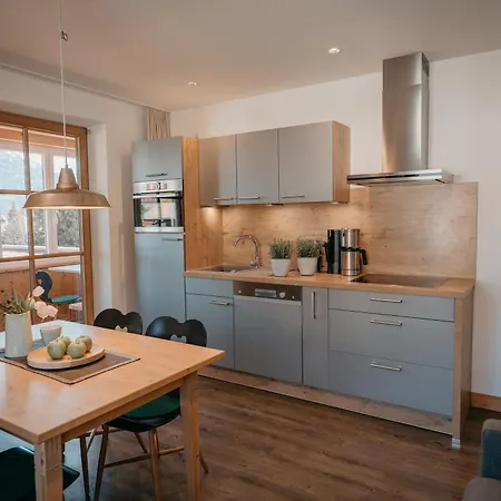 Mucha - Appartement Bolsterlang