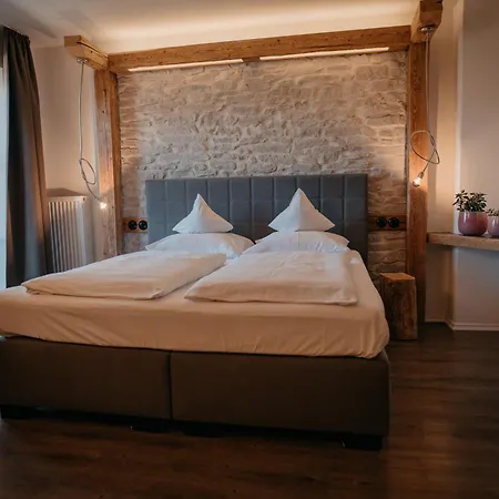 Mucha - - Naturpark Partner Bolsterlang