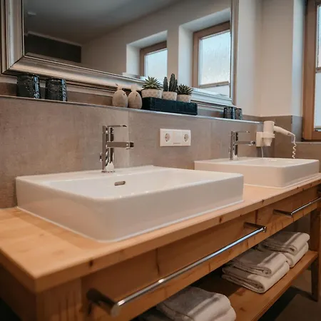 Mucha - - Naturpark Partner Apartment